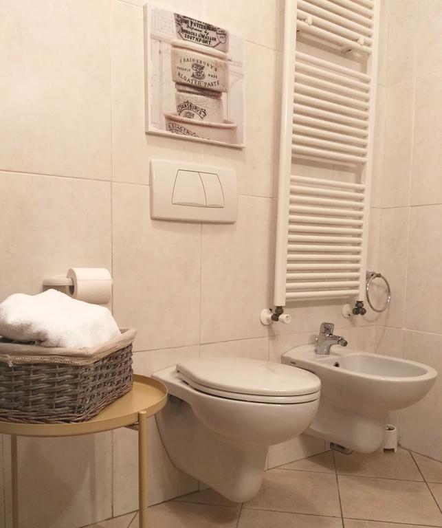 Bed In Bo Porta San Donato Apartment Bologna Ngoại thất bức ảnh