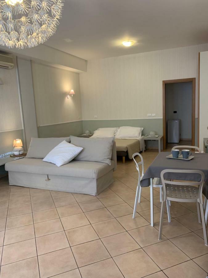Bed In Bo Porta San Donato Apartment Bologna Ngoại thất bức ảnh