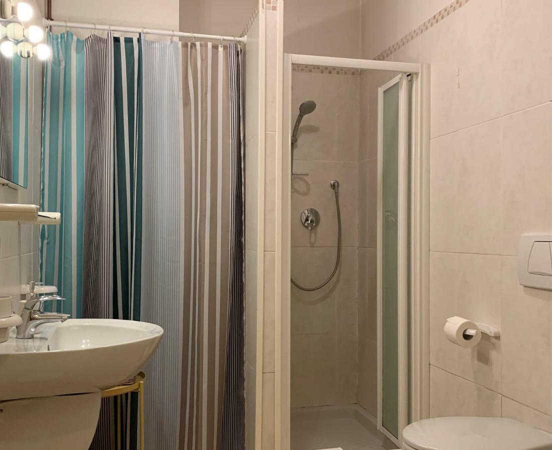 Bed In Bo Porta San Donato Apartment Bologna Ngoại thất bức ảnh